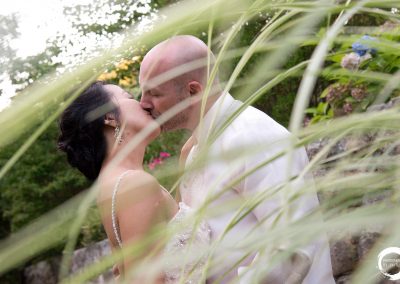 Bernadette & Michael Kiss Sea Grass copy